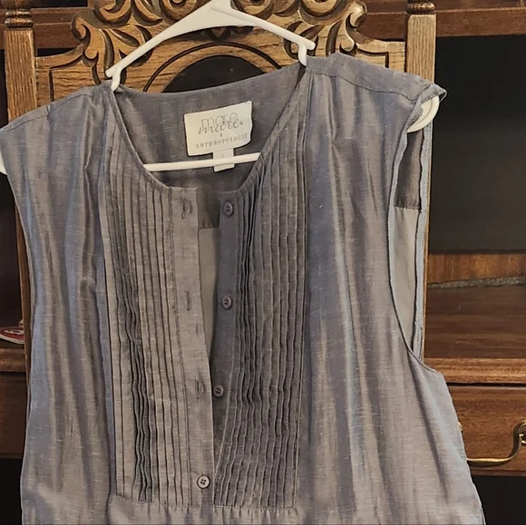 Elegant Gray Sleeveless Dress - Picture 2 of 7